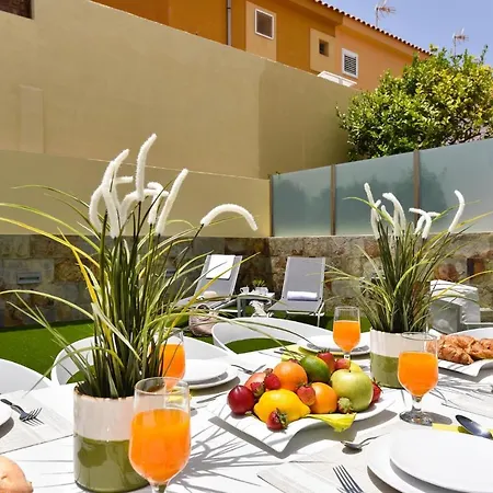 Isa Sonnenland Maspalomas (Gran Canaria)